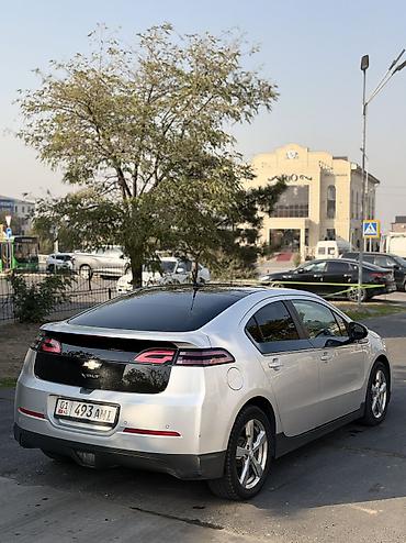 byd seal 06: Chevrolet Volt: 2012 г., 1.4 л, Автомат, Электромобиль, Хэтчбэк — 3