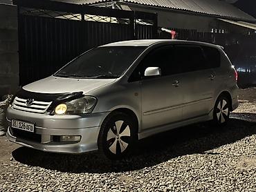 toyota celika: Toyota Ipsum: 2003 г., 2.4 л, Автомат, Газ, Минивэн — 1