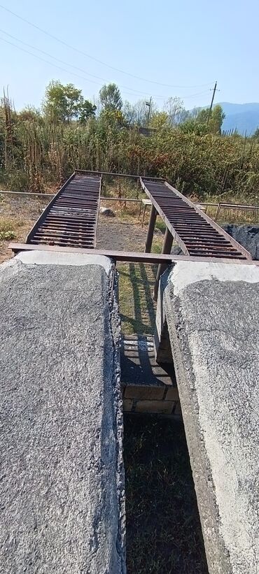 Kompressorlar: Sürülə bilən qumlama (sandblasting) üçün dizel hava kompressoru - — 12