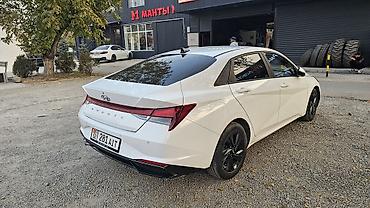 хундай аванте: Hyundai Avante: 2022 г., 1.6 л, Автомат, Гибрид, Седан — 5