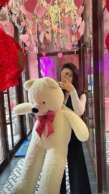 Подарки и сувениры: Мишки продаётся… номер вотсап сначала один день раньше пазвоните — 24