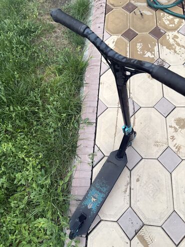продам электросамокат: Самокат, Трюковой, Б/у, Платная доставка