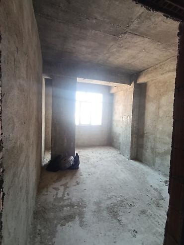 ev elani yerlesdir: Studiya, Yeni tikili, 28 kv. m — 1