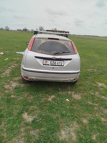 ford focus 2012: Ford Focus: 2002 г., 2 л, Механика, Бензин, Хэтчбэк — 5