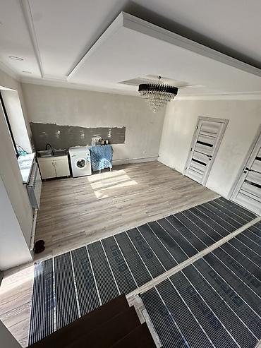 Продажа коттеджей и домов: Срочно срочно 🔥🔥🔥 Продаю дом г. Бишкек. Район верхний Токольдош, ул — 10