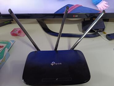 роутер с модемом: Продам роутер Tp-link wr940n
Б/у в отличном состоянии