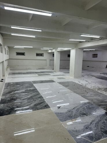 Помещения свободного назначения: Сдаётся коммерческое помещение 📍 Просторное помещение площадью 180