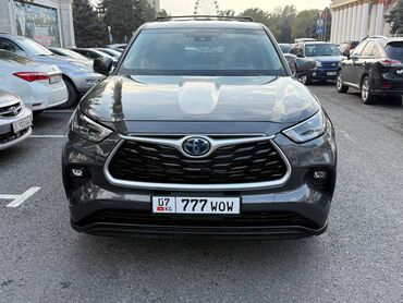 машины 2010 года и выше: Toyota Highlander: 2022 г., 2.5 л, Вариатор, Гибрид, Внедорожник
