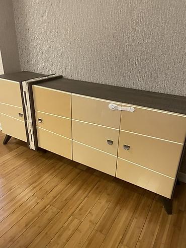 Masa və oturacaq dəstləri: Qonaq otağı üçün, İşlənmiş, Açılan, 6 stul — 5