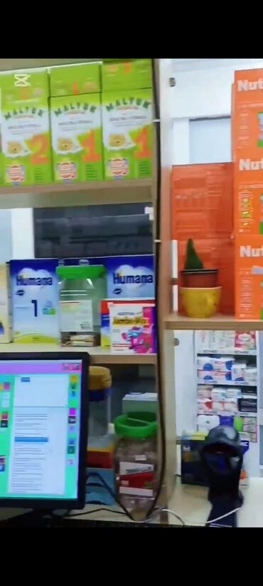 Salon, tibbi mebel dəsti: Aptek üçün tam təchizatlı mebel və avadanlıq komplekti - Ön vitrin və — 4