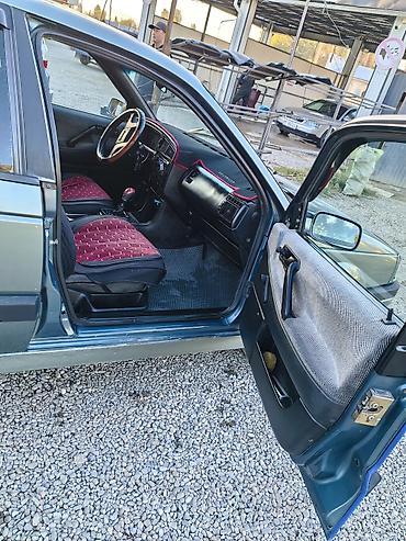 wolksvagen vento: Volkswagen Passat: 1989 г., 2 л, Механика, Бензин, Седан — 7