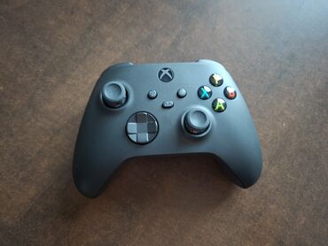 oyun direksiyon seti: Xbox x gamepad, kompyuter üçün əladı. korobkası yoxdur, ama heç vaxt