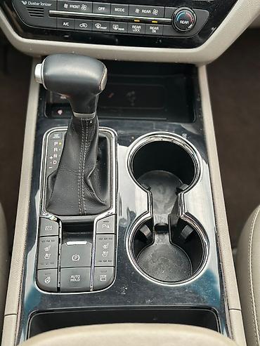 Kia: Kia Carnival: 2019 г., 2.2 л, Автомат, Дизель, Минивэн — 22