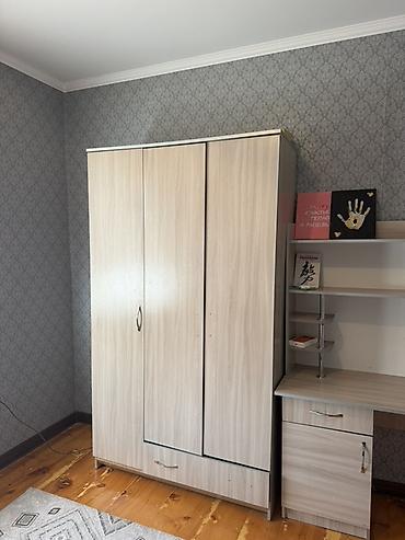 bunk bed: Детский/подростковый комплект мебели в светлом дубе (ЛДСП), включает — 5