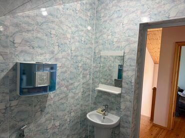 Bağ evlərinin satışı: Quba, 200 kv. m, 5 otaqlı, Hovuzsuz, Kombi, Qaz, Su — 21