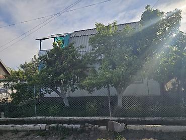 Продажа дач: Дача с участком и постройками - Кирпичный дом с остеклённой верандой — 7
