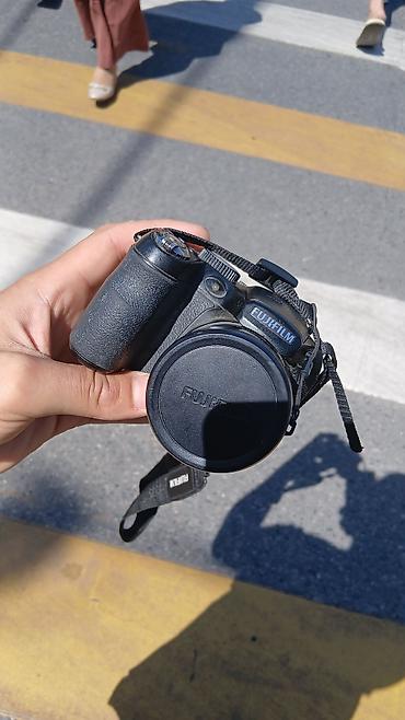 digital camera: Цифровая камера Fujifilm (бридж-тип) - Фирменный зум-объектив с — 2