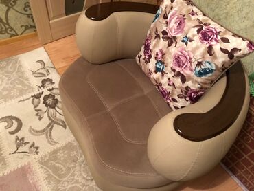 Divan və kreslo dəstləri: İdeal vəziyyətdə divan 4 nəfərlik kreslo mini divan 2 nəfərlik -da lalafo.az — 8 Divan və kreslo dəstləri: İdeal vəziyyətdə divan 4 nəfərlik kreslo mini divan 2 nəfərlik — 8