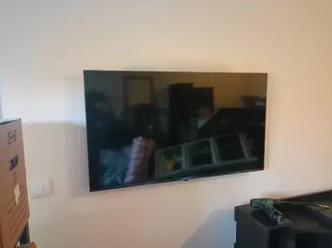 Ostali nameštaj: Kacenje TV-a na zid i nosača za TV Usluga: Instalacija TV-a na zid i na lalafo.rs — 9 Ostali nameštaj: Kacenje TV-a na zid i nosača za TV Usluga: Instalacija TV-a na zid i — 9