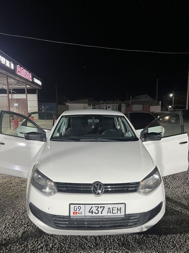 хода серви: Volkswagen Polo: 2012 г., 1.6 л, Механика, Бензин, Седан