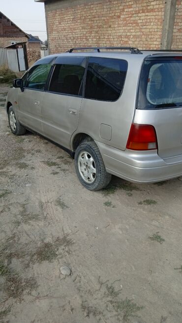 Honda Odyssey: 1995 г., 2.3 л, Автомат, Бензин, Минивэн