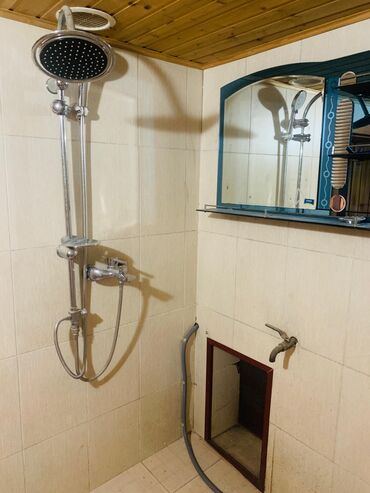 Продажа домов: Дом, 210 м², 7 комнат, Собственник — 21