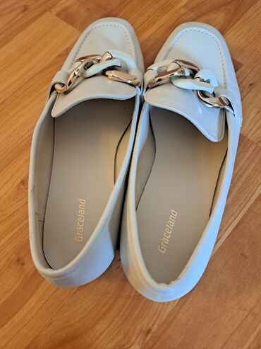 kombinezoni zenski elegantni: Loafers, Graceland, 38