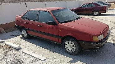 pass: Volkswagen Passat: 1991 г., 1.8 л, Механика, Бензин, Седан — 2