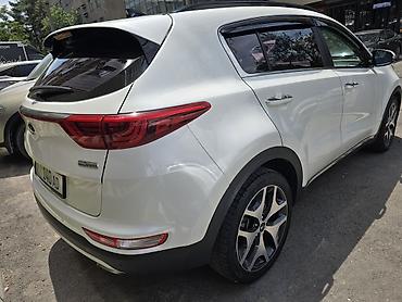 кадила: Kia Sportage: 2018 г., Кроссовер — 3