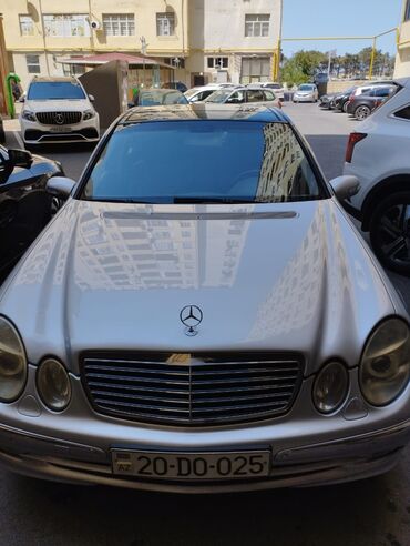 mersedes yeska: Mercedes-Benz E 240: 2.6 l | 2004 il