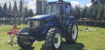 Traktorlar: LOVOL 1304 kənd təsərrüfatı traktoru - Rəng: mavi/qara - Güc sinfi — 5