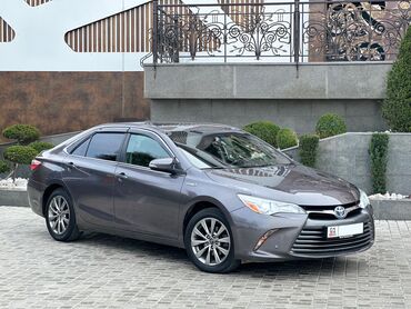 Toyota: Toyota Camry: 2016 г., 2.5 л, Вариатор, Гибрид, Седан