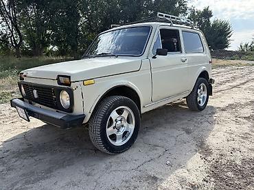 нива решотка: ВАЗ (ЛАДА) 4x4 Нива: 1982 г., Механика, Бензин, Внедорожник — 5