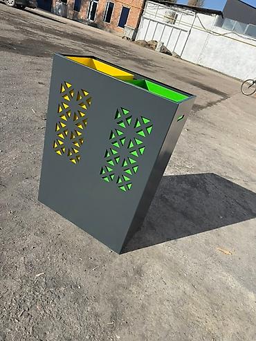 Мусорные баки, контейнеры: Двухсекционные урны/контейнеры для раздельного сбора отходов - — 12