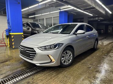 Hyundai: Hyundai Avante: 2018 г., 1.6 л, Автомат, Дизель, Седан