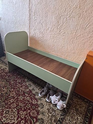 bunk bed: Детская односпальная кровать из ЛДСП - Размер спального места — 3