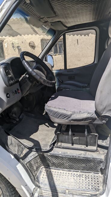 Легкий грузовой транспорт: Легкий грузовик, Ford, Дубль, 3 т, Б/у — 11