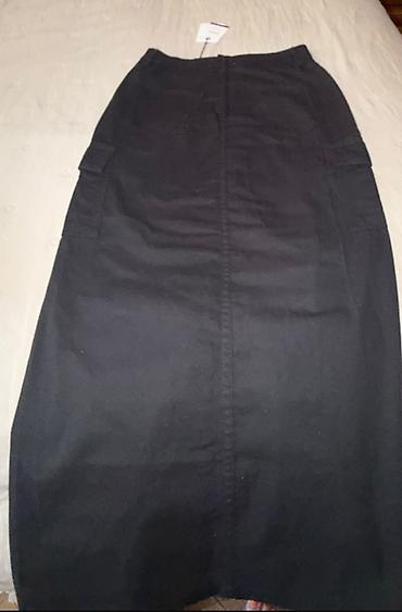 uzun bot: Qara rəngli uzun denim ətək - Model: cargo stilində, düz kəsim, maksi — 3