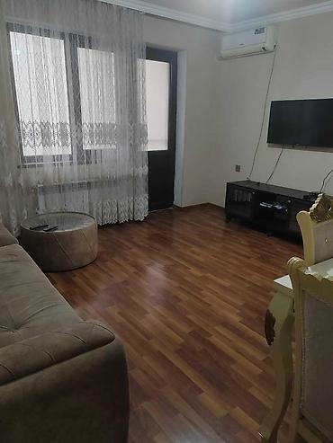 1 otaqli kirayə: Bakı, Bakıxanov qəs., 4 otaqlı, Köhnə tikili, 110 kv. m — 4