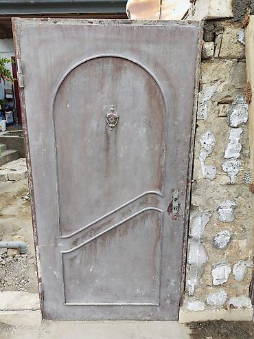 dəmir list: Metal qapı – həyət və girişlər üçün - Material: qalın metal/sac — 1