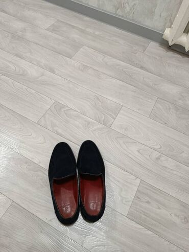 кожаные балетки: Мужские лоферы Massimo Dutti - Модель: классические лоферы без