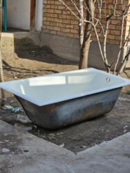 общественная баня: Ванна продаётсят🛁,в хорошем состоянии, есть ножки