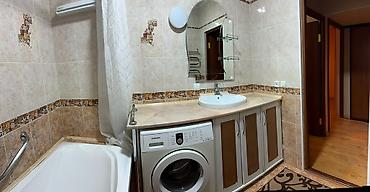 105: 3 комнаты, 60 м², 12 мкр 105 серия, 4 этаж — 8