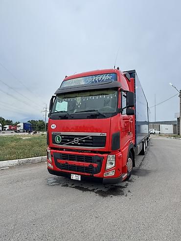 Volvo: Сүйрөгүч, Volvo, 2012 г., Тенттелген — 1