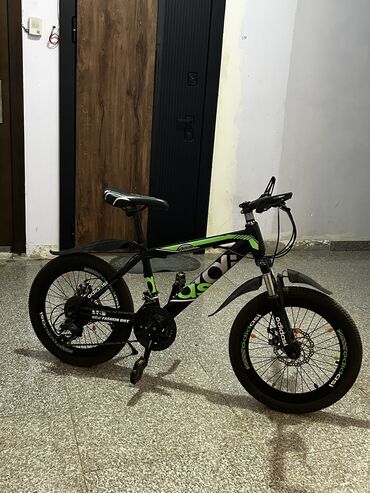 Uşaq velosipedləri: İşlənmiş İki təkərli Uşaq velosipedi Adidas, 20", sürətlərin sayı: 7