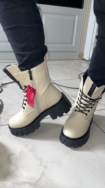 детская обувь зимние сапоги: Сапоги, 39, цвет - Белый