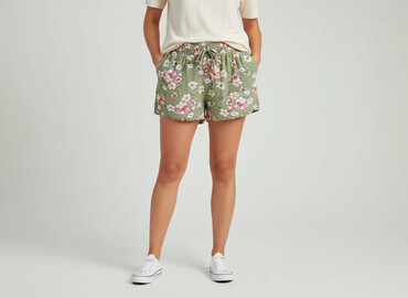 krótkie spodenki damskie bojówki: Shorts for women, size 2XL