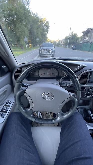 секвойя: Toyota Sequoia: 2004 г., 4.7 л, Автомат, Газ, Внедорожник — 9