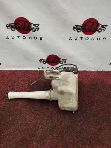 Другие автозапчасти: Бачок омывателя Toyota Estima Emina TCR10G 1997 (б/у) at lalafo.kg Другие автозапчасти: Бачок омывателя Toyota Estima Emina TCR10G 1997 (б/у)