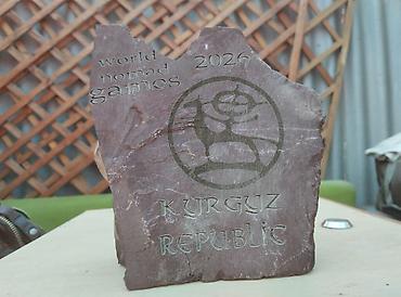 сувениры из кыргызстана: Сувенирные камни с гравировкой “Kyrgyzstan” - Натуральная речная — 7